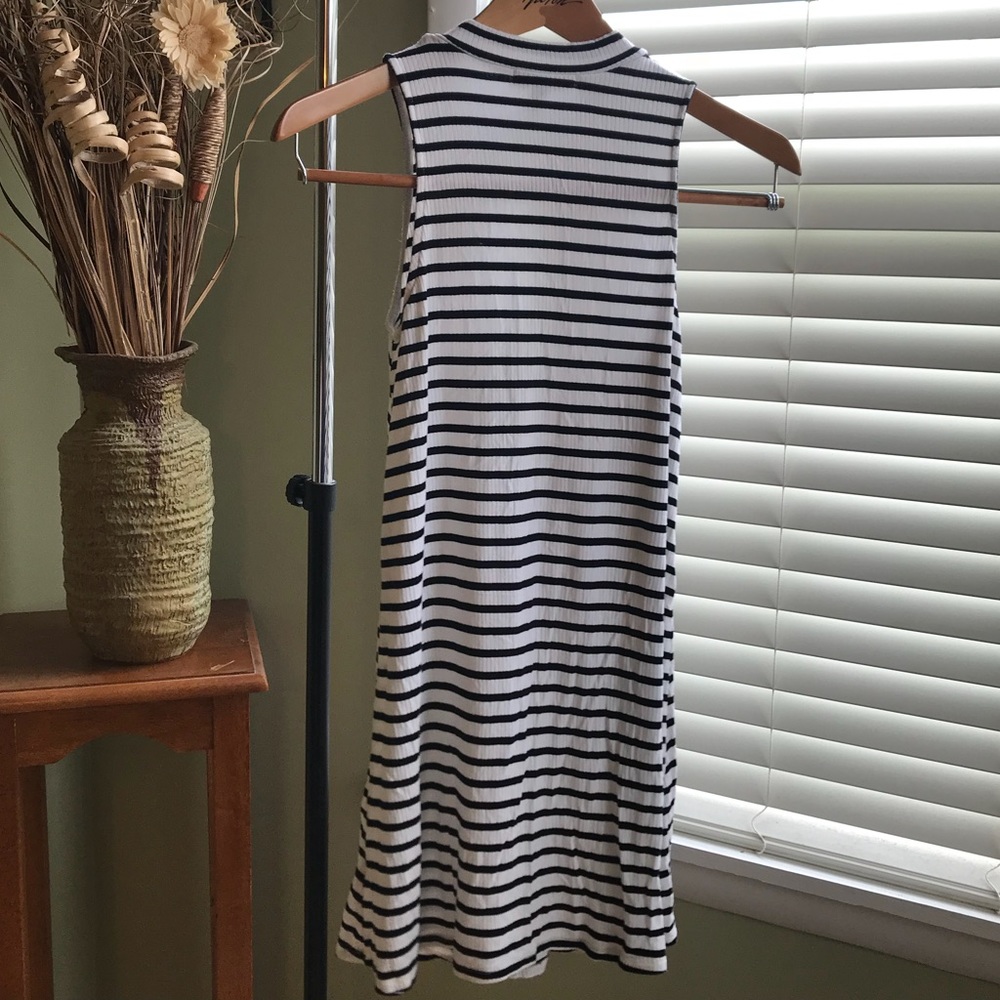 MATERIAL GIRL striped dress - Picture 4 of 4